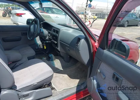 1996 Toyota Tacoma Xtracab z USA, uszkodzony, nr VIN 4TAVL52NXTZ136179